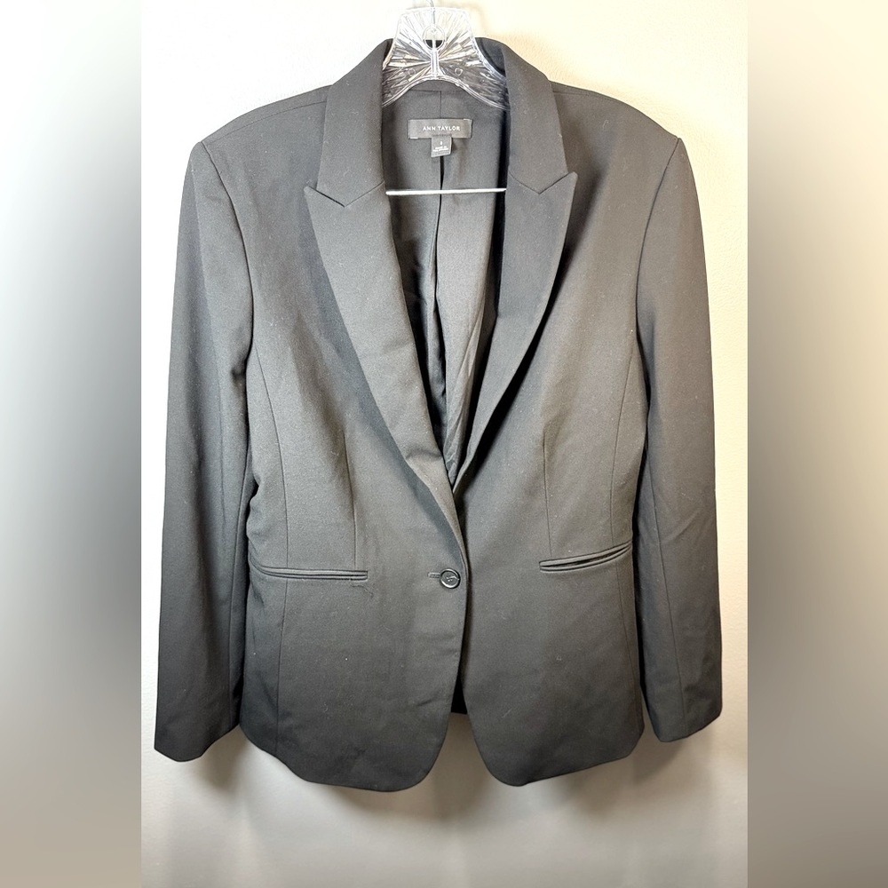 Ann Taylor Women's Fitted Black One Button Blazer Size‎ 8